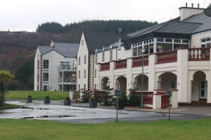 auchrannie-resort-isle-of-arran-cruize-bar-brasserie-allstar-joinery-top3